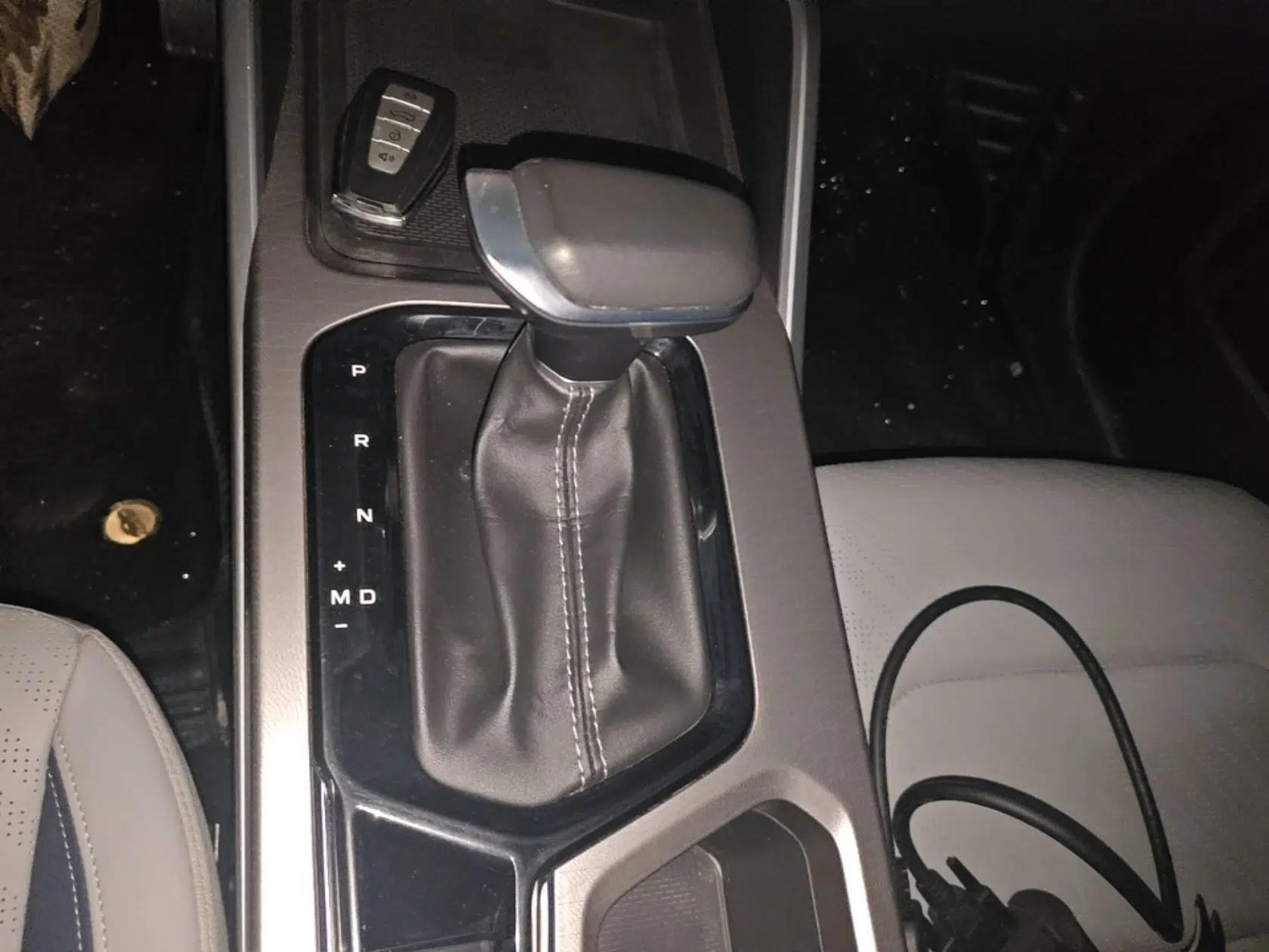 Geely Auto Emgrand 2022 4th Generation 1.5L CVT Flagship Model — миниатюра 16