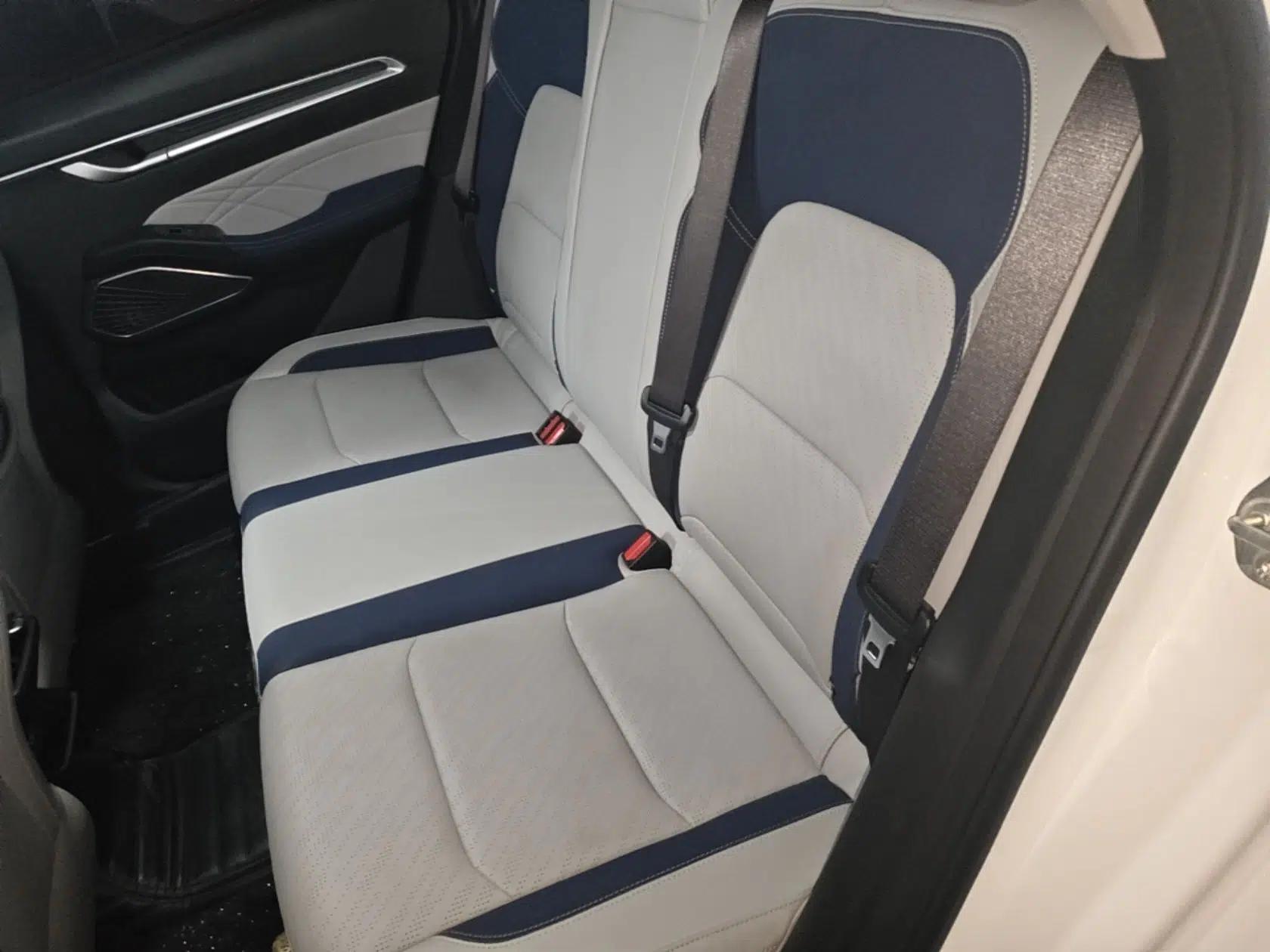 Geely Auto Emgrand 2022 4th Generation 1.5L CVT Flagship Model — миниатюра 20