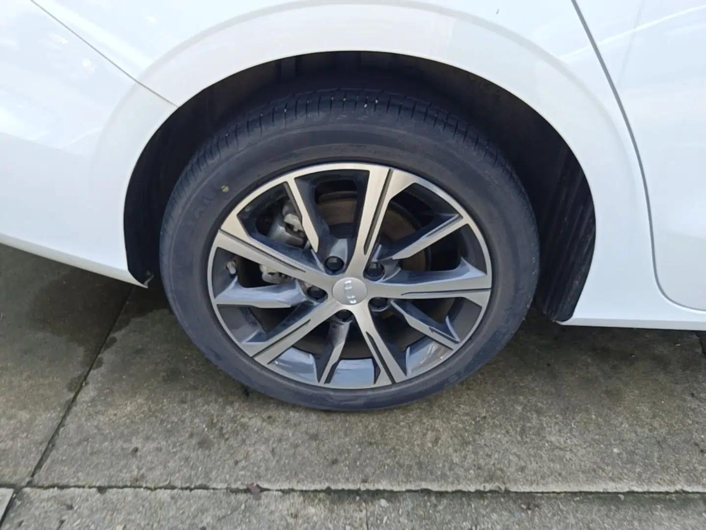 Geely Auto Emgrand 2023 4th Generation Champion Edition 1.5L CVT Prestige Model — миниатюра 11