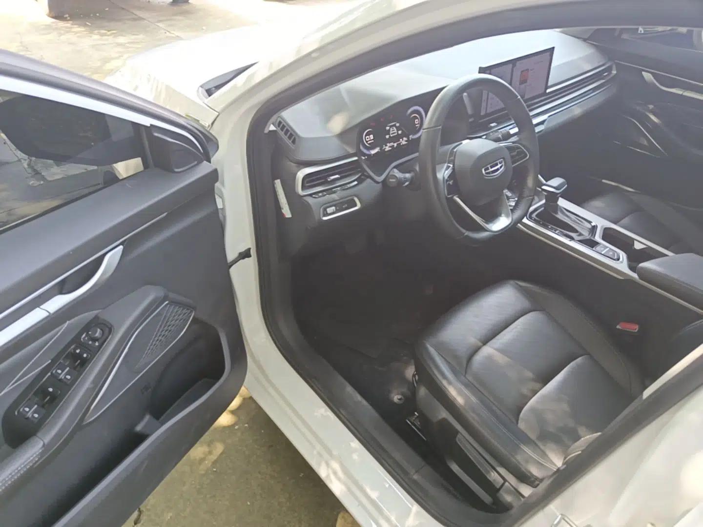 Geely Auto Emgrand 2023 4th Generation Champion Edition 1.5L CVT Prestige Model — миниатюра 18
