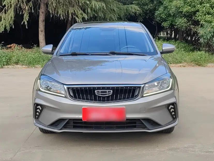 Geely Auto Emgrand 2020 1.5L Manual Luxury Model — миниатюра 3