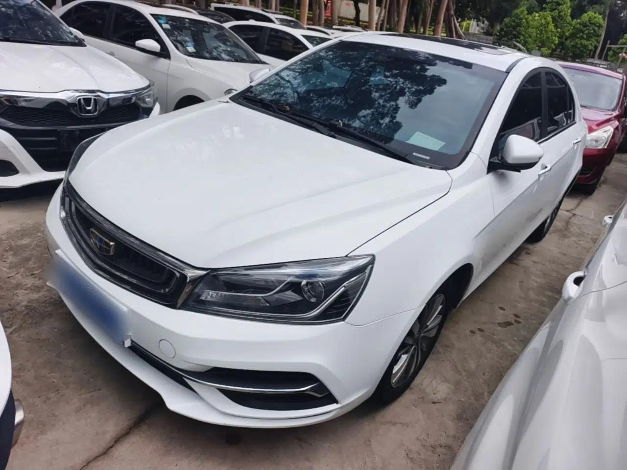 Geely Auto Emgrand 2018 1.5L CVT Upward Connect Edition — миниатюра 1