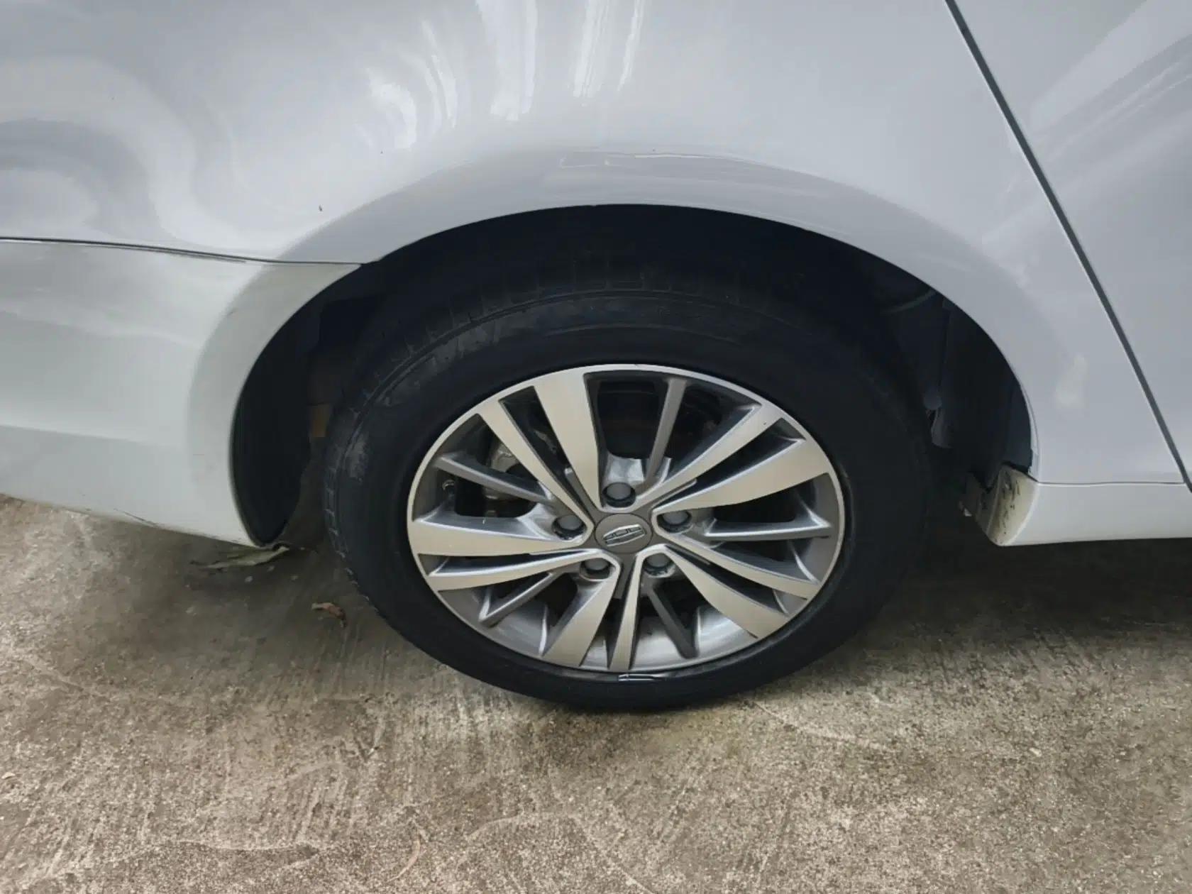 Geely Auto Emgrand 2018 1.5L CVT Upward Connect Edition — миниатюра 16