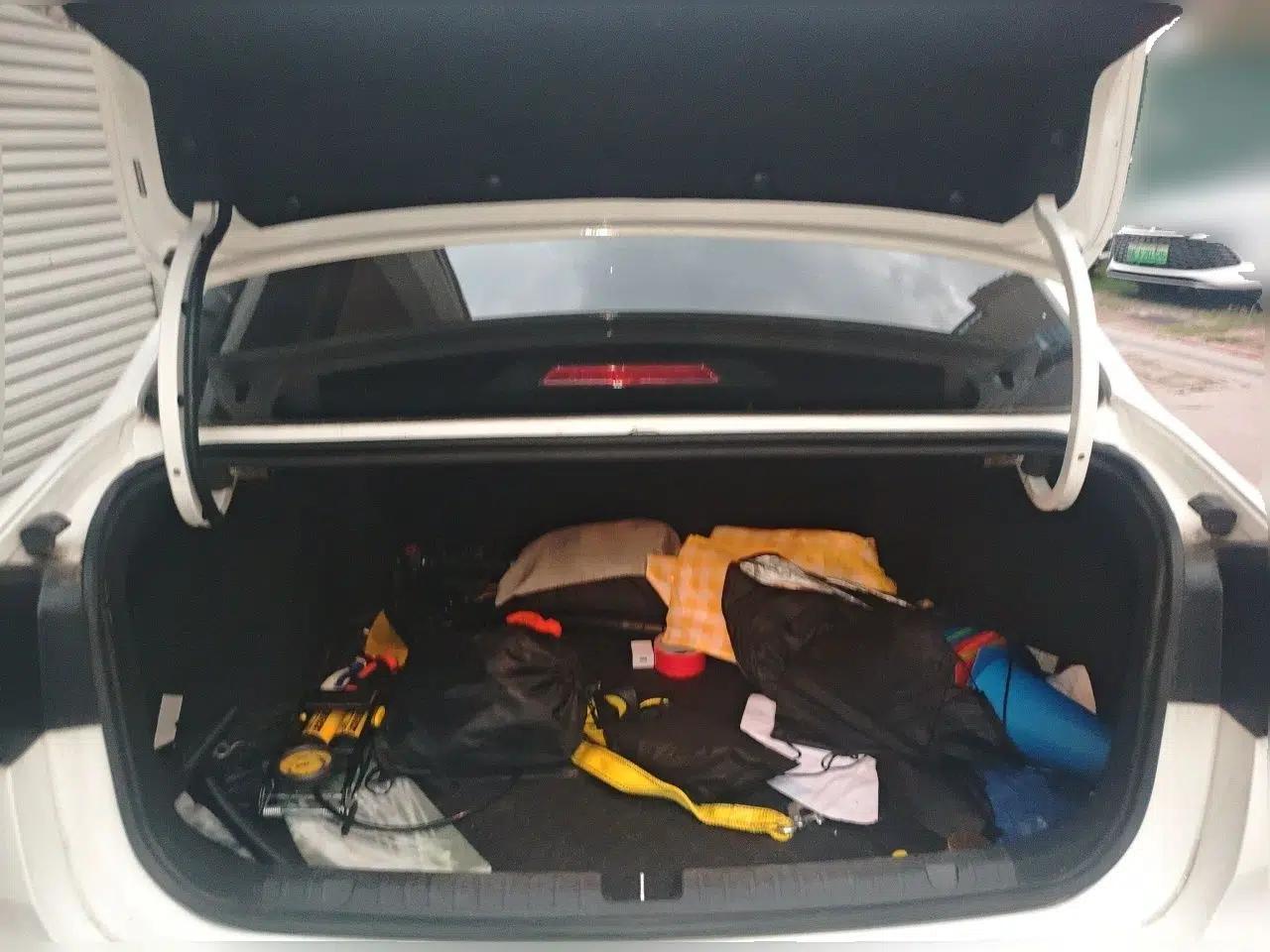 Geely Auto Emgrand 2022 4th Generation 1.5L CVT Flagship Model — миниатюра 19