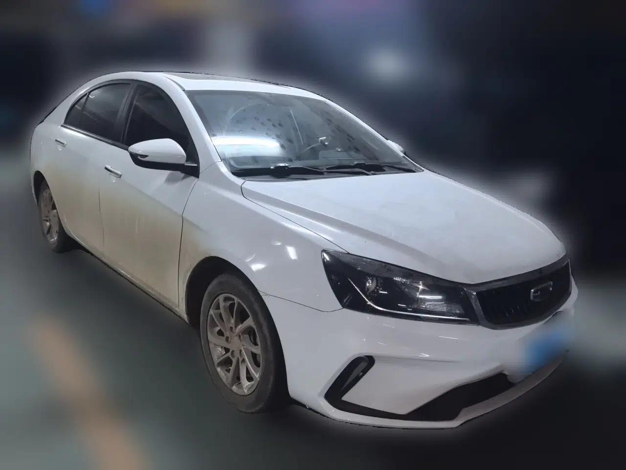 Geely Auto Emgrand 2021 UP 1.5L CVT Luxury Model — миниатюра 3
