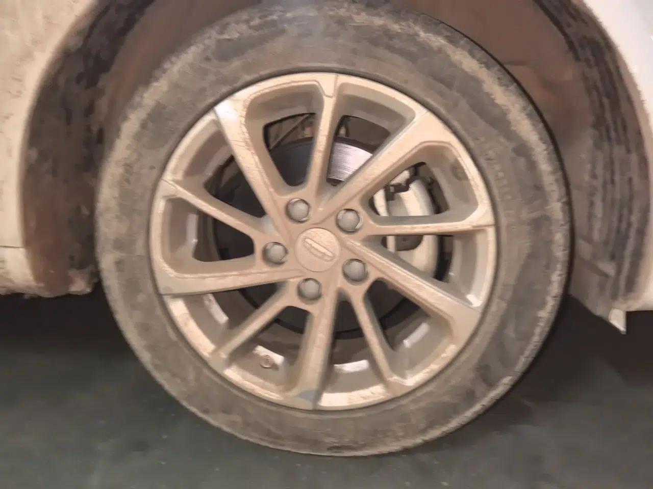Geely Auto Emgrand 2021 UP 1.5L CVT Luxury Model — миниатюра 8