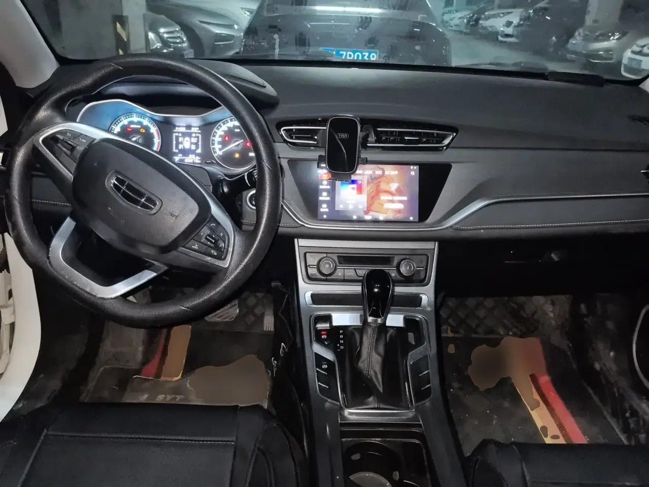 Geely Auto Emgrand 2021 UP 1.5L CVT Luxury Model — миниатюра 9
