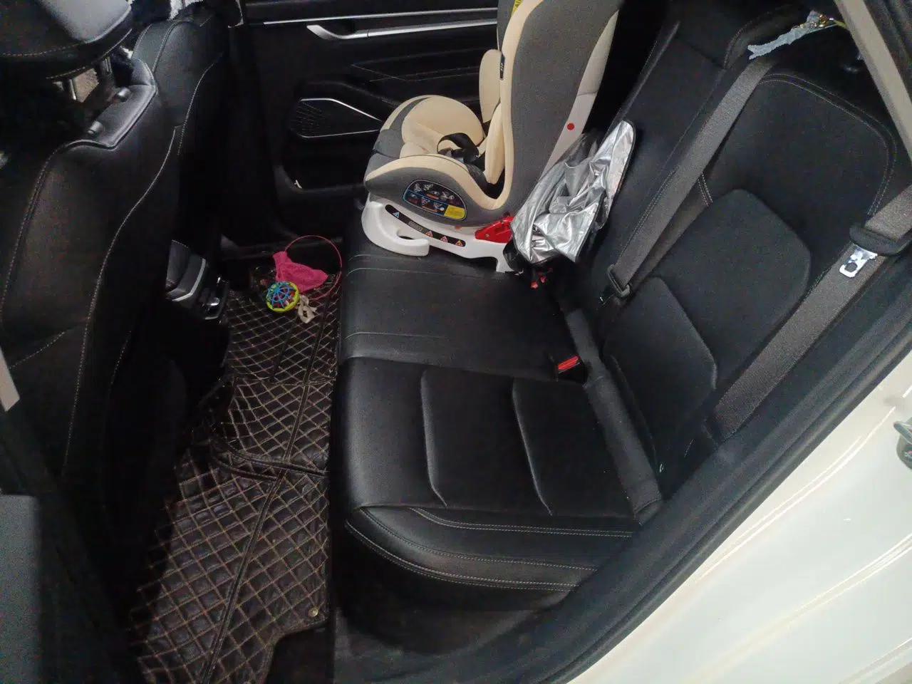 Geely Auto Emgrand 2022 4th Generation 1.5L CVT Luxury Model — миниатюра 17