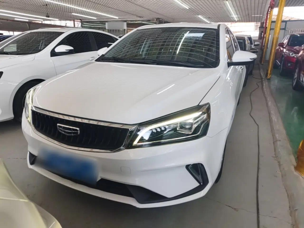 Geely Auto Emgrand 2021 UP 1.5L CVT Advanced Edition — миниатюра 2
