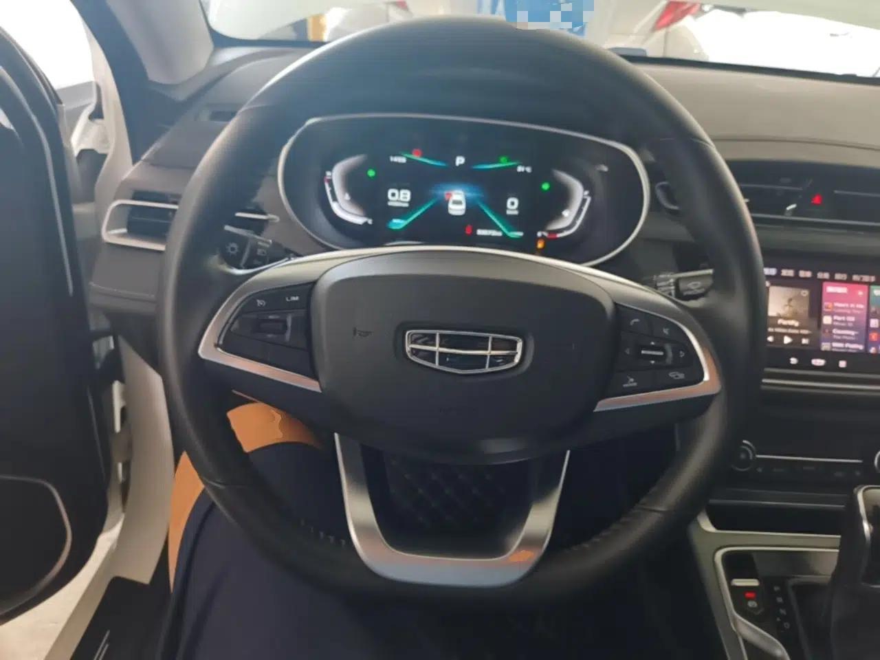 Geely Auto Emgrand 2021 UP 1.5L CVT Advanced Edition — миниатюра 13