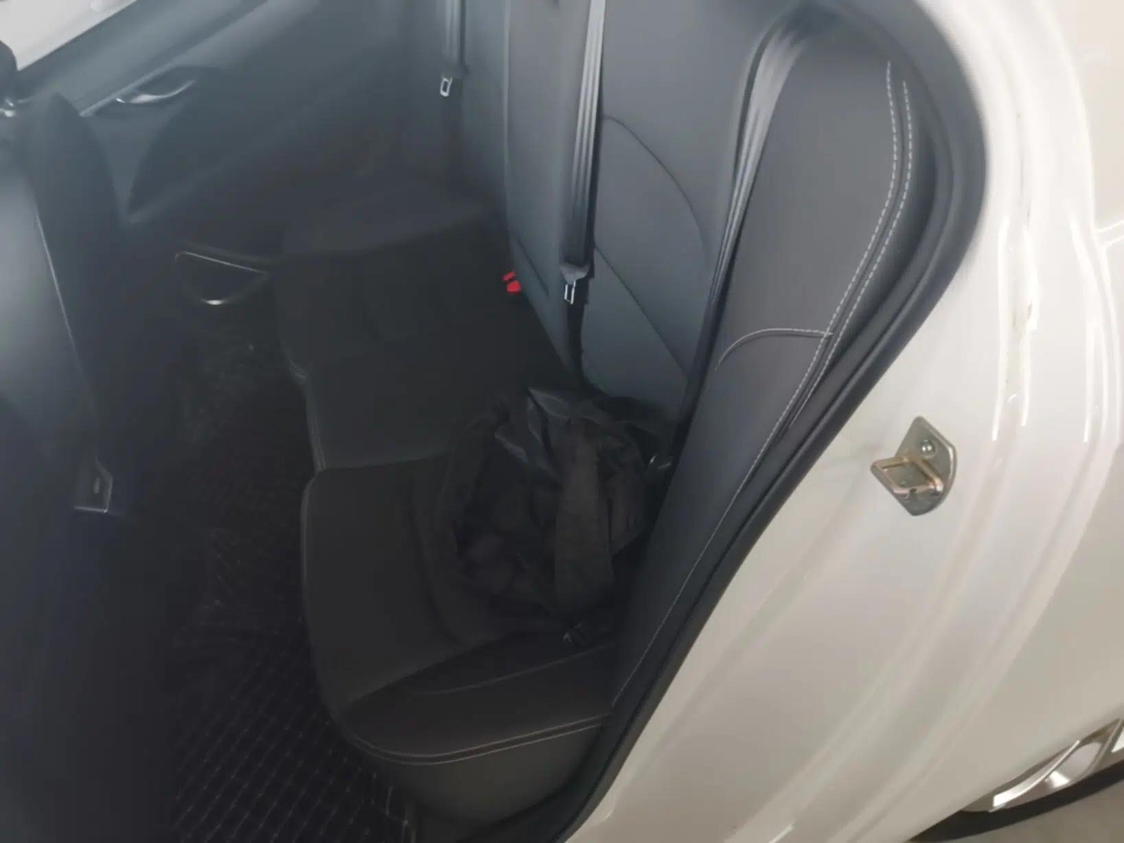 Geely Auto Emgrand 2021 UP 1.5L CVT Advanced Edition — миниатюра 20