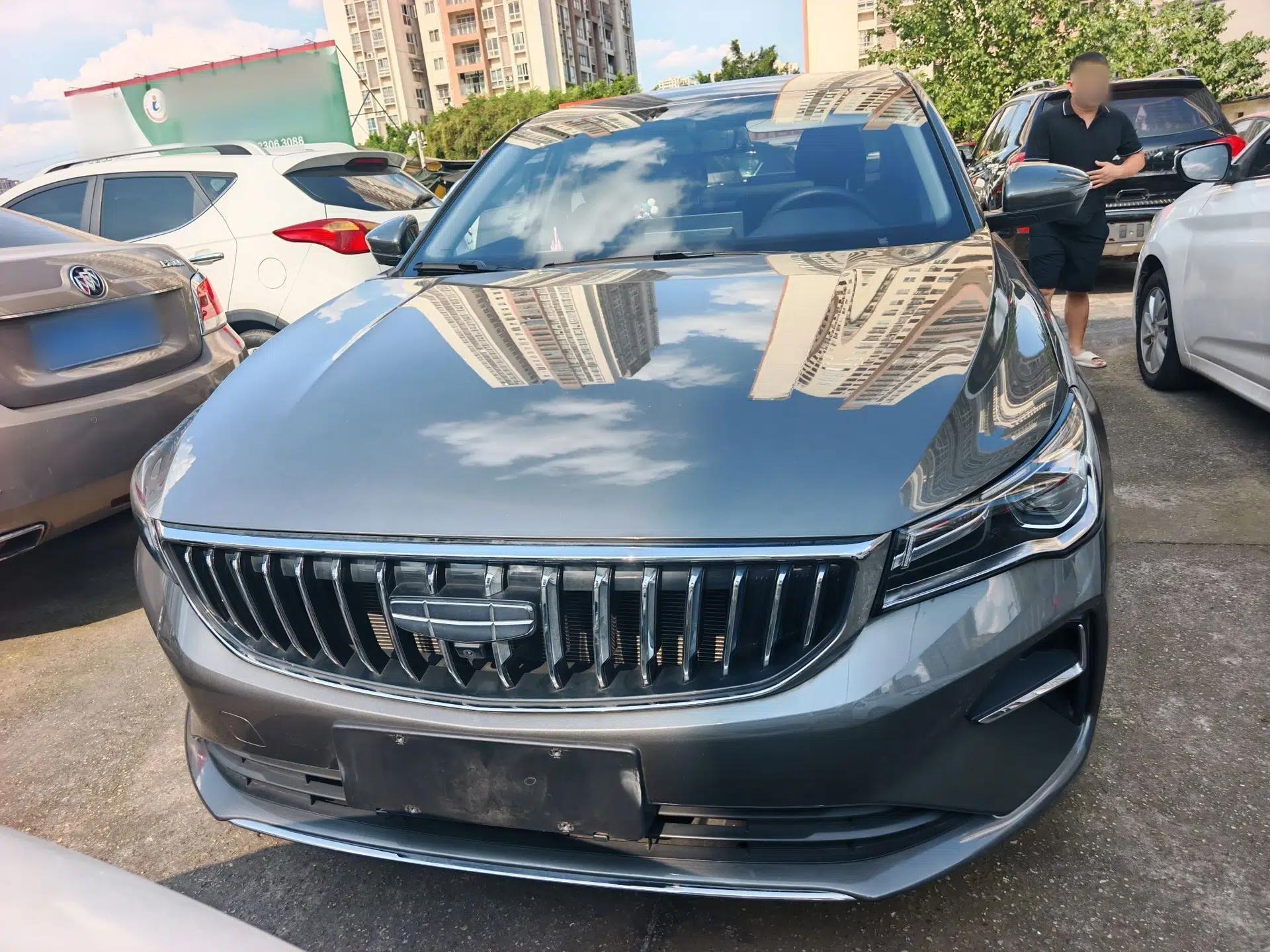 Geely Auto Emgrand 2025 4th Generation 1.5L CVT Luxury Version — миниатюра 8