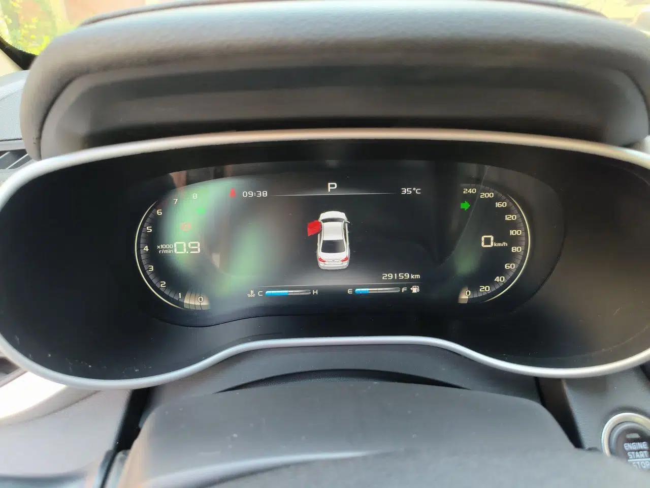 Geely Auto Emgrand 2018 1.5L CVT Upward Connect Edition — миниатюра 11