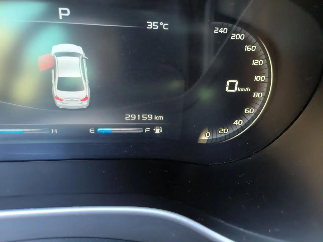 Geely Auto Emgrand 2018 1.5L CVT Upward Connect Edition — миниатюра 12