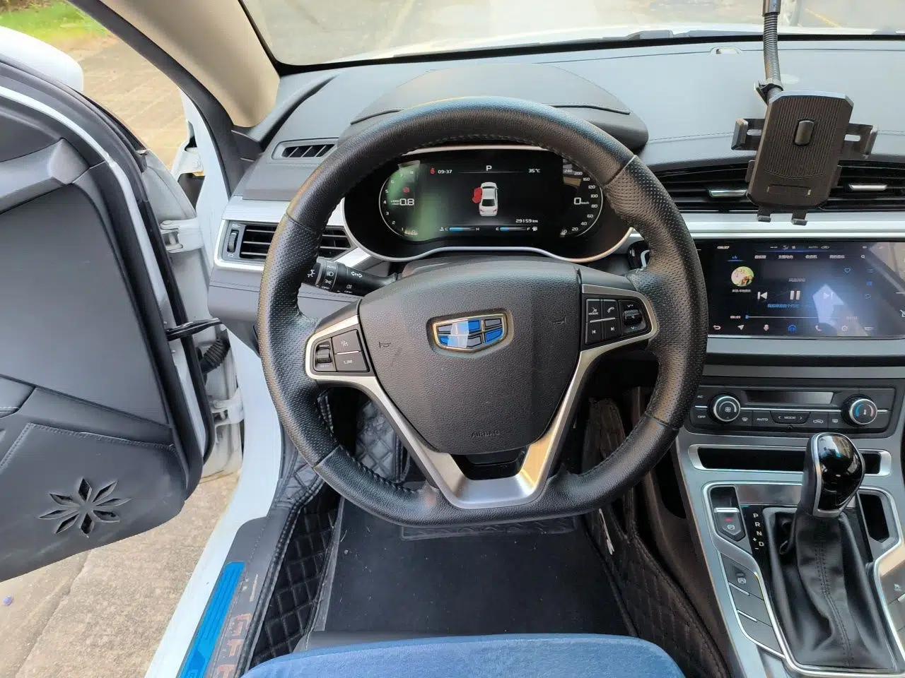 Geely Auto Emgrand 2018 1.5L CVT Upward Connect Edition — миниатюра 10