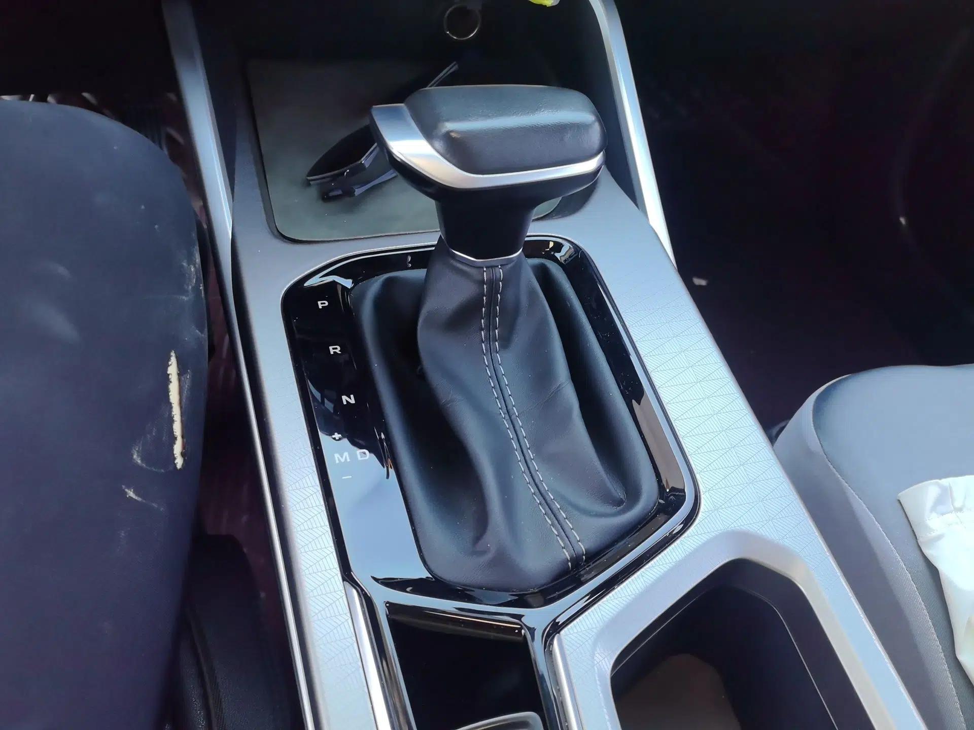 Geely Auto Emgrand 2022 4th Generation 1.5L CVT Luxury Model — миниатюра 14