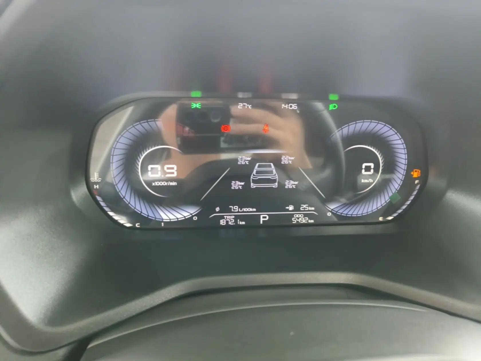 Geely Auto Emgrand 2025 4th Generation 1.5L CVT Luxury Version — миниатюра 22