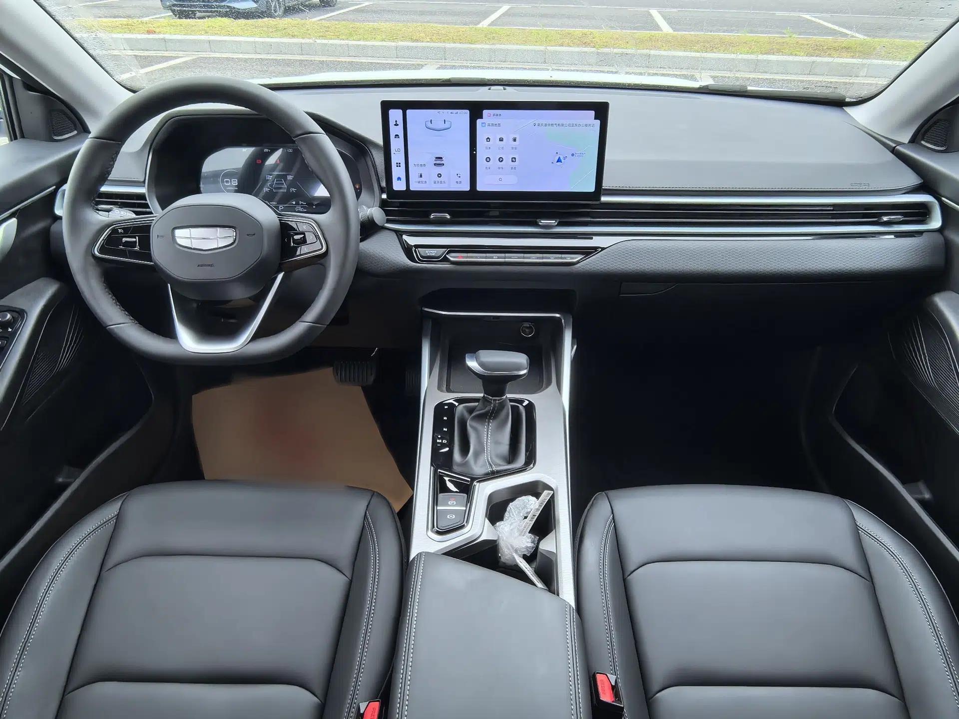 Geely Auto Emgrand 2025 4th Generation 1.5L CVT Luxury Version — миниатюра 34