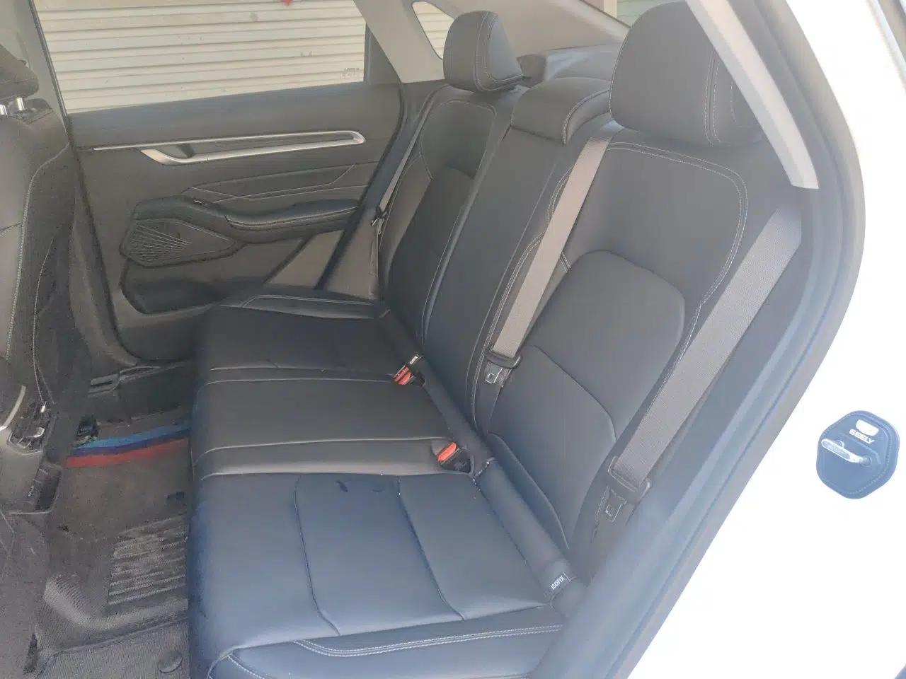 Geely Auto Emgrand 2025 4th Generation 1.5L CVT Luxury Version — миниатюра 17