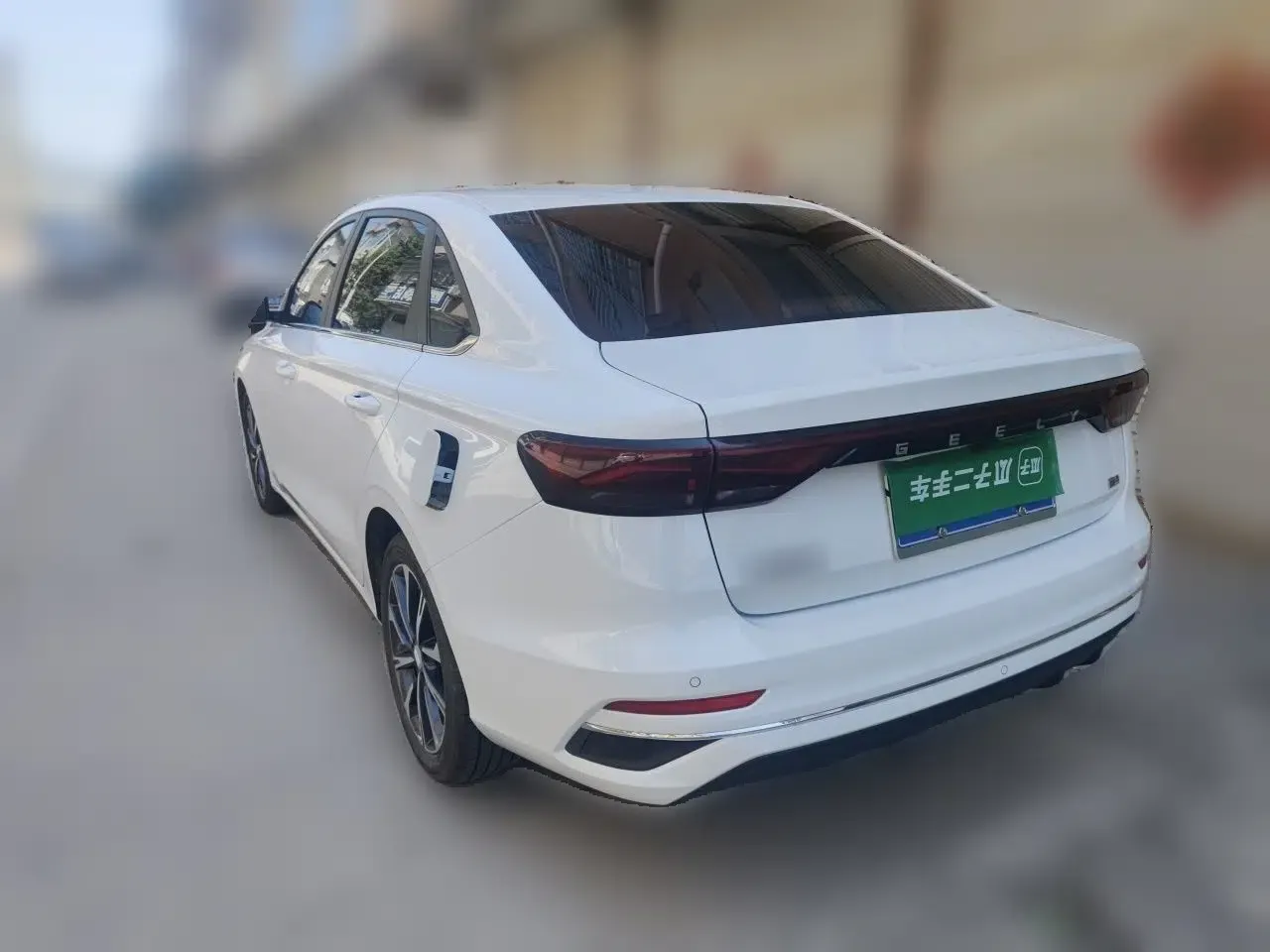 Geely Auto Emgrand 2025 4th Generation 1.5L CVT Luxury Version — миниатюра 4