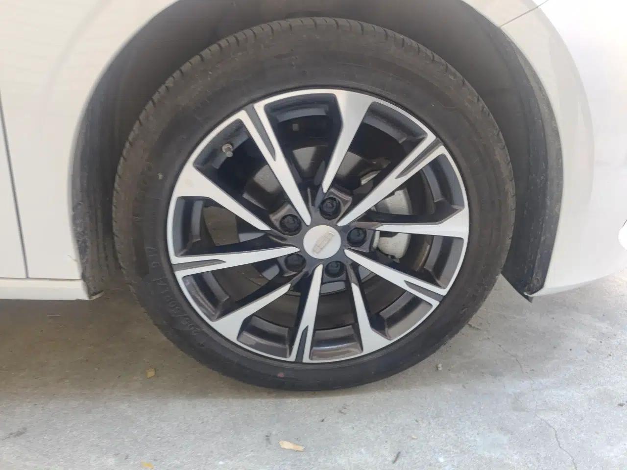 Geely Auto Emgrand 2025 4th Generation 1.5L CVT Luxury Version — миниатюра 8