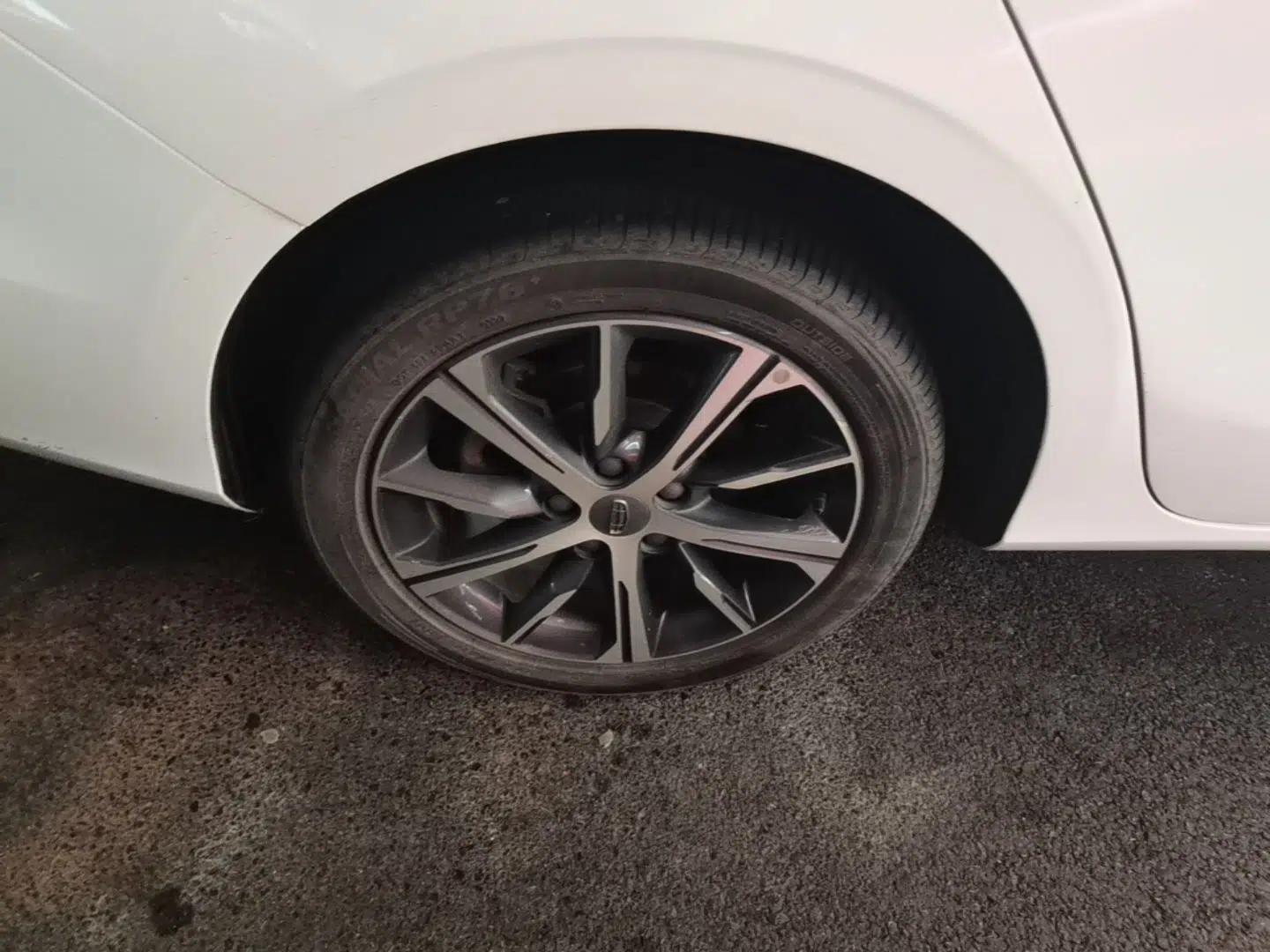 Geely Auto Emgrand 2022 4th Generation 1.5L CVT Luxury Model — миниатюра 11