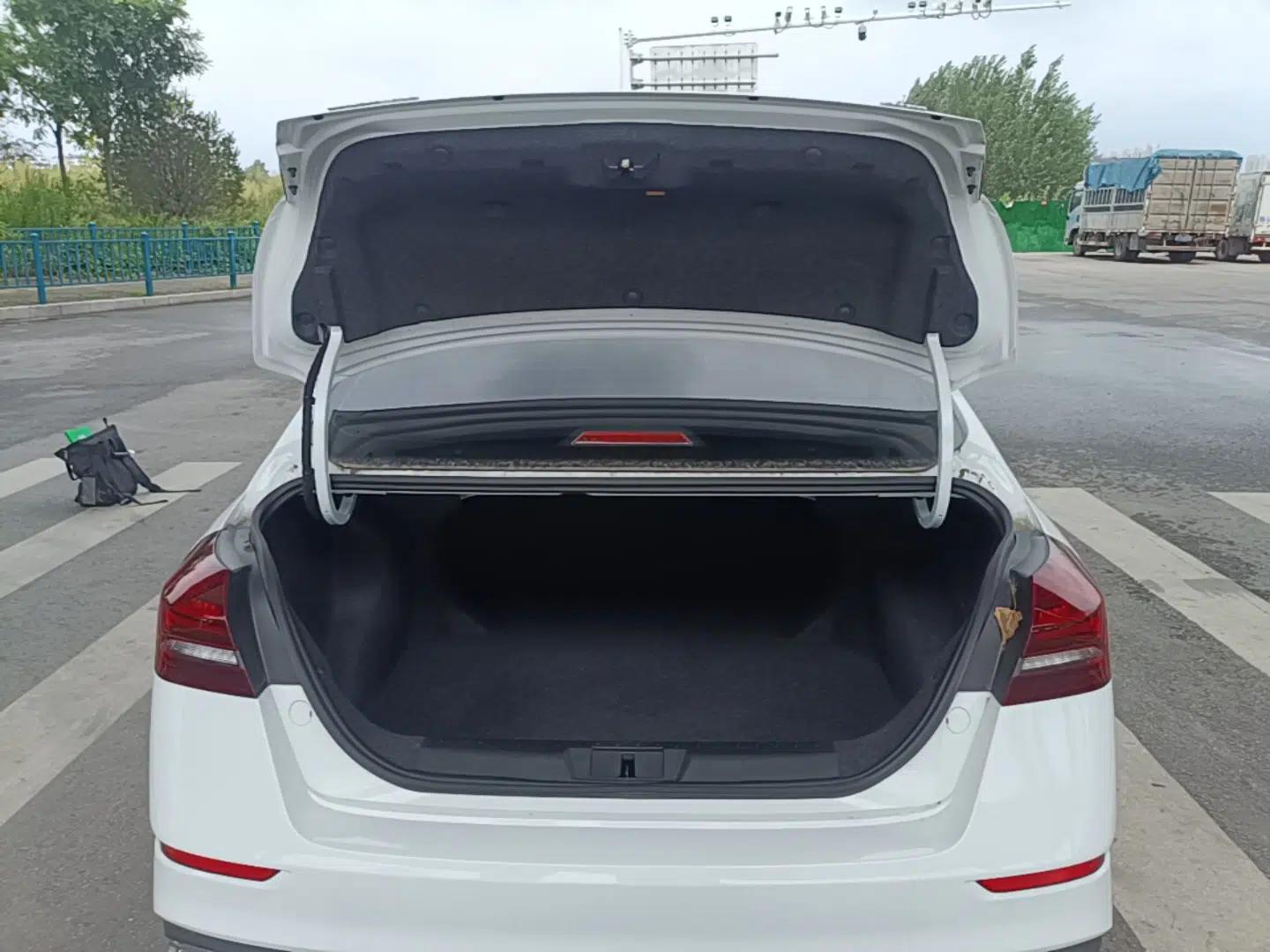 Geely Auto Emgrand 2021 UP 1.5L CVT Comfort Model — миниатюра 22