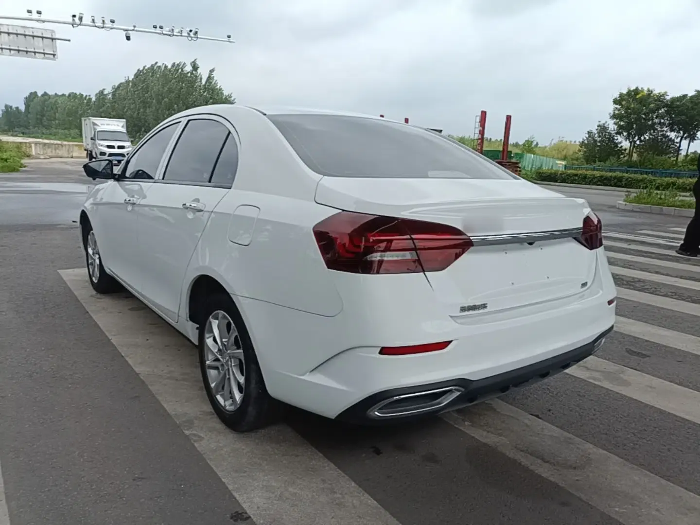 Geely Auto Emgrand 2021 UP 1.5L CVT Comfort Model — миниатюра 4