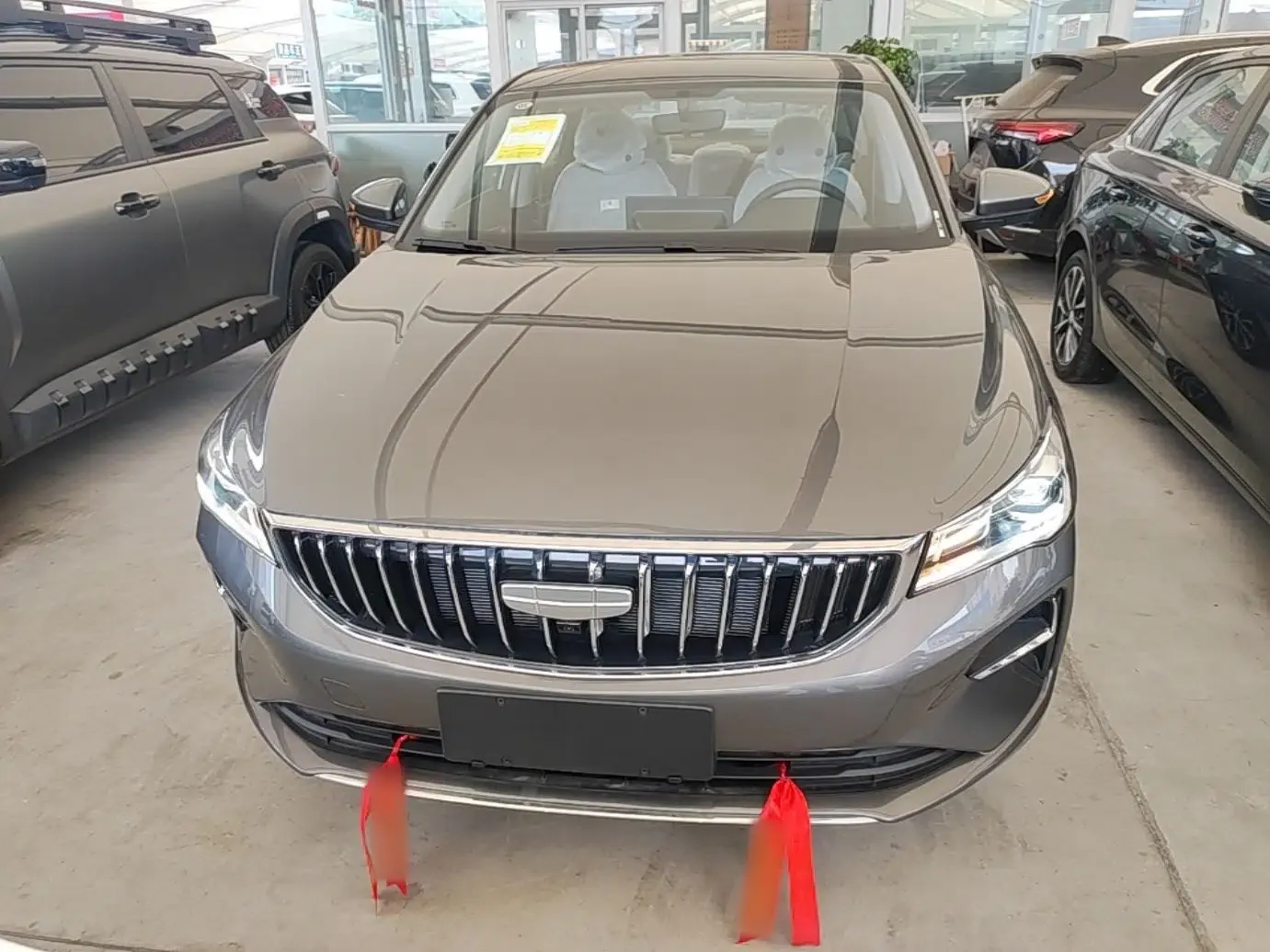 Geely Auto Emgrand 2026 Model 4th Generation 4 Millionth Anniversary Edition 1.5L CVT Feiyue Edition — миниатюра 2