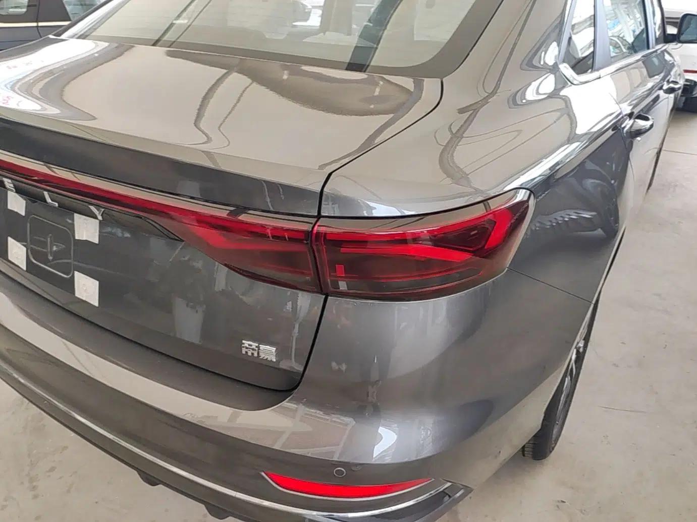 Geely Auto Emgrand 2026 Model 4th Generation 4 Millionth Anniversary Edition 1.5L CVT Feiyue Edition — миниатюра 9