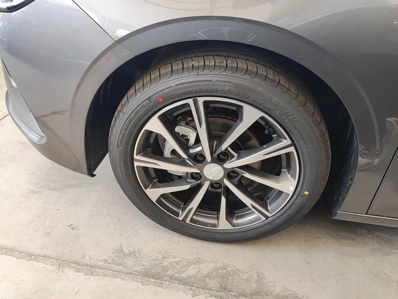 Geely Auto Emgrand 2026 Model 4th Generation 4 Millionth Anniversary Edition 1.5L CVT Feiyue Edition — миниатюра 10