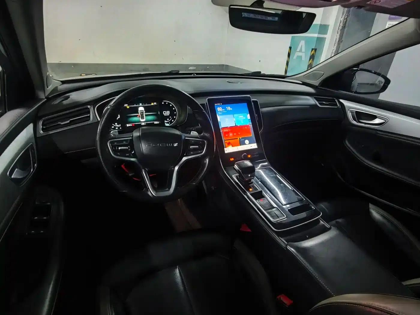Roewe i6 MAX 2020 300TGI Automatic Cool Panoramic Sunroof Edition — миниатюра 13