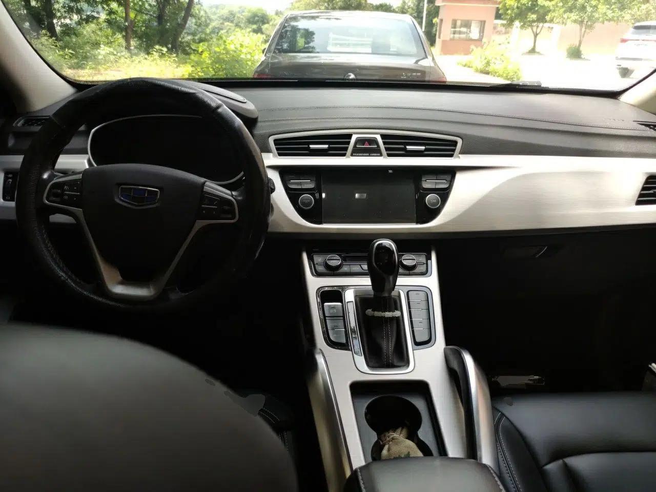 Geely Auto Emgrand X7 Sport 2018 1.8TD Automatic Two-Wheel Drive Smart Connect 4G Internet Edition — миниатюра 9