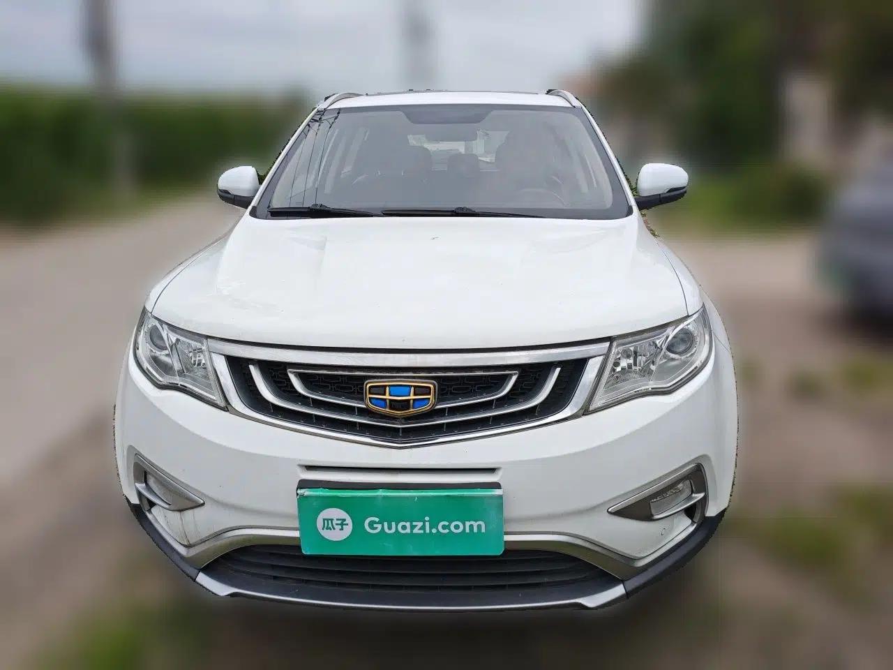 Geely Auto Emgrand X7 Sport 2016 2.0L Manual ZhiShang Version — миниатюра 2