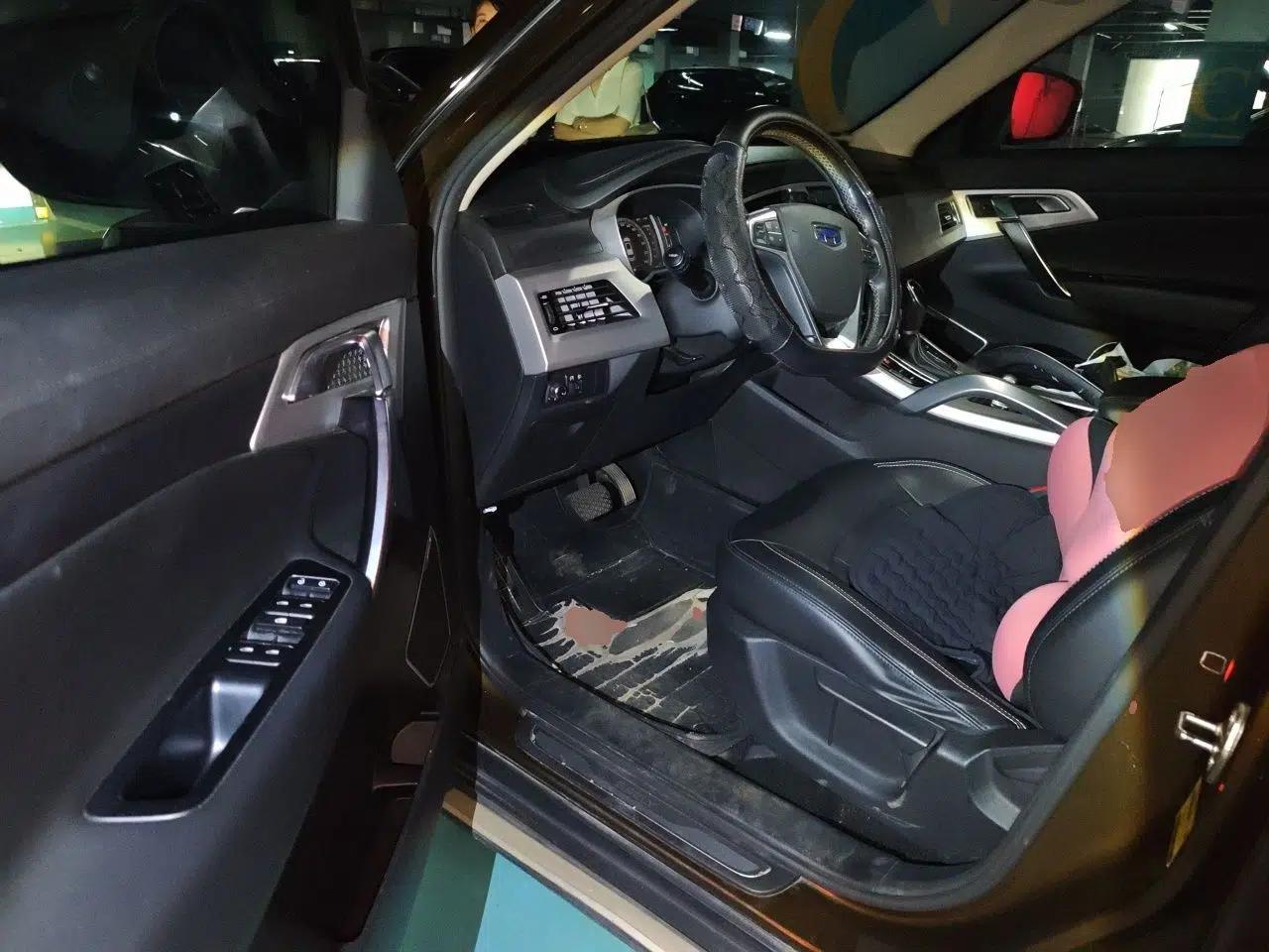 Geely Auto Emgrand X7 Sport 2016 1.8TD Automatic ZhiShang Model — миниатюра 16