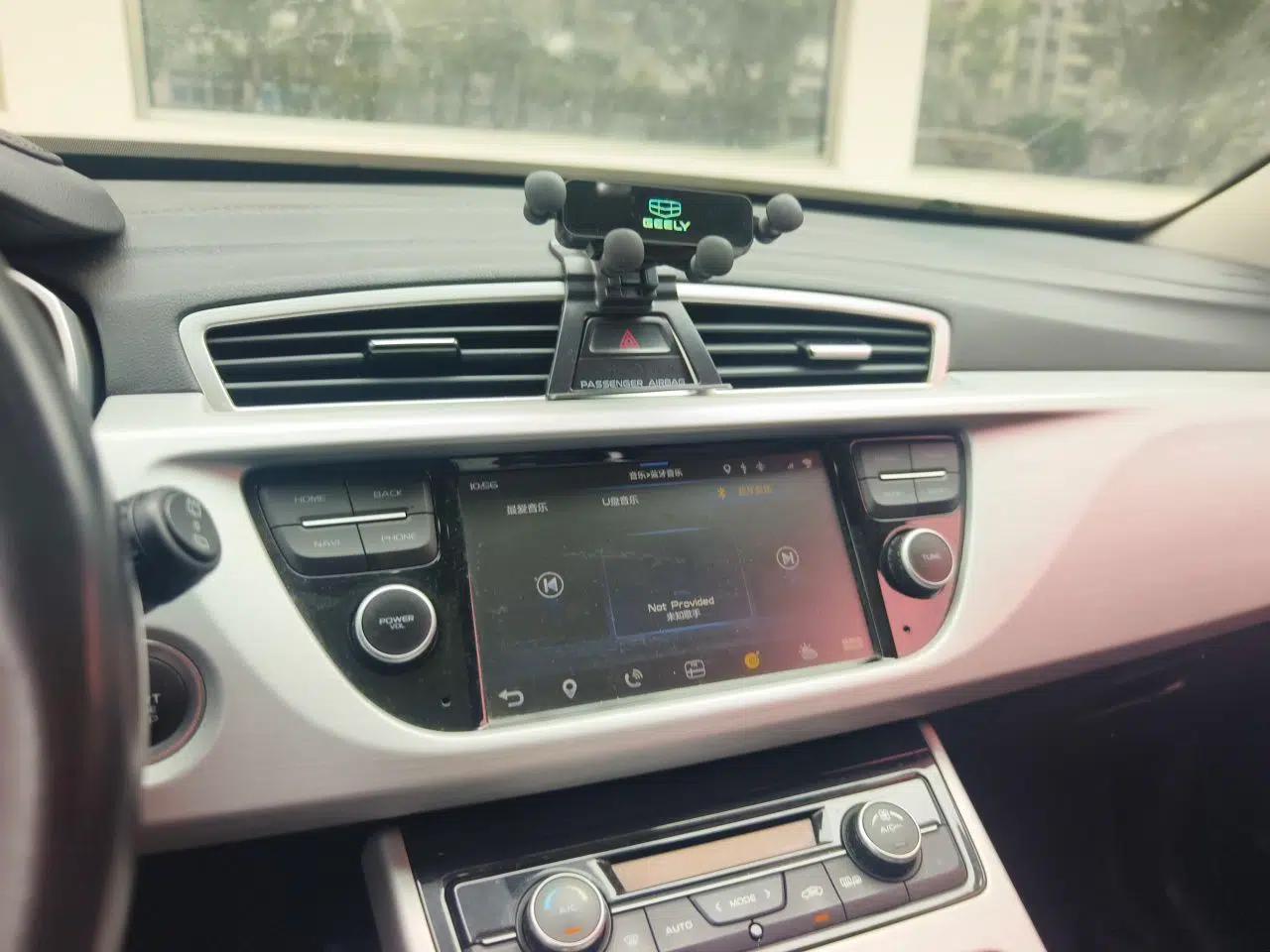 Geely Auto Emgrand X7 Sport 2016 2.0L Manual Smart Connect Version — миниатюра 13