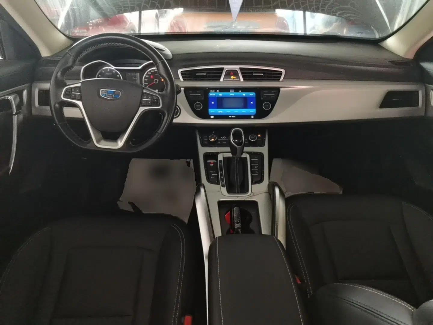 Geely Auto Emgrand X7 Sport 2016 1.8TD Automatic ZhiShang Model — миниатюра 12