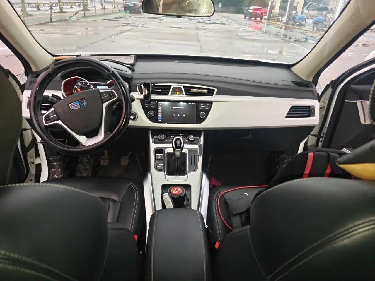 Geely Auto Emgrand X7 Sport 2018 2.0L Manual Two-Wheel Drive Zhiya Version — миниатюра 9