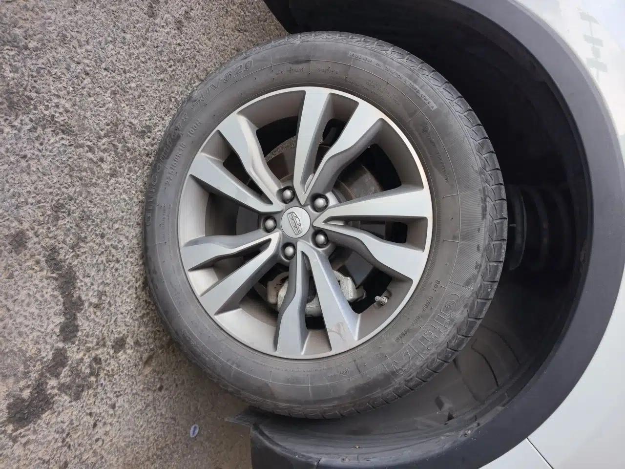 Geely Auto Emgrand X7 Sport 2016 1.8TD Automatic Smart Model — миниатюра 8