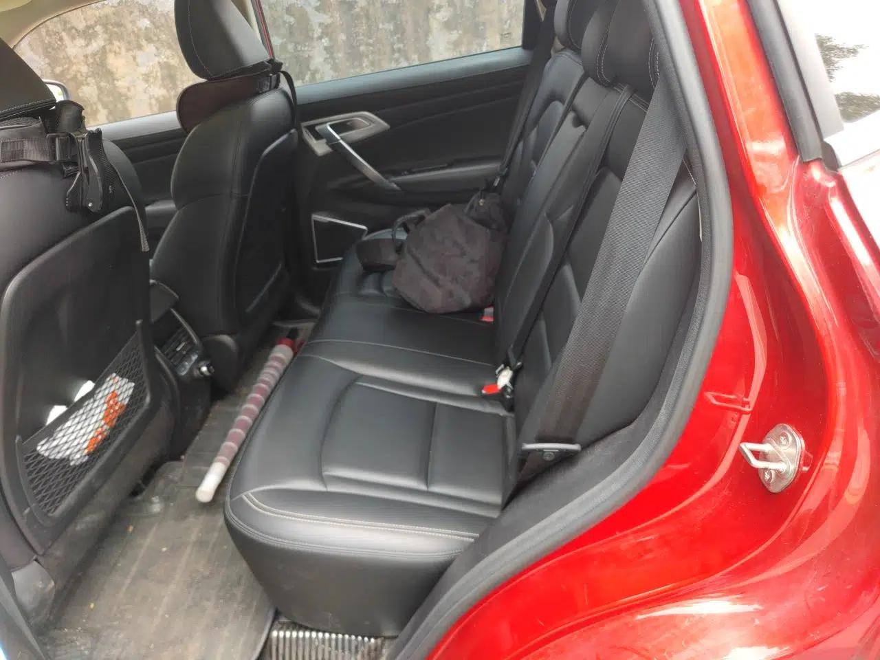 Geely Auto Emgrand X7 Sport 2016 1.8TD Automatic Smart Connectivity Version — миниатюра 17