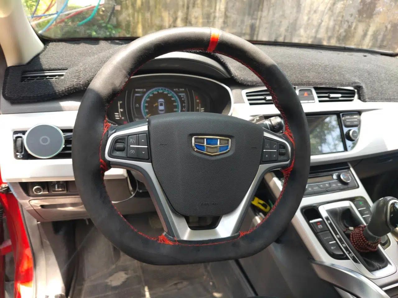 Geely Auto Emgrand X7 Sport 2016 1.8TD Automatic Smart Connectivity Version — миниатюра 10