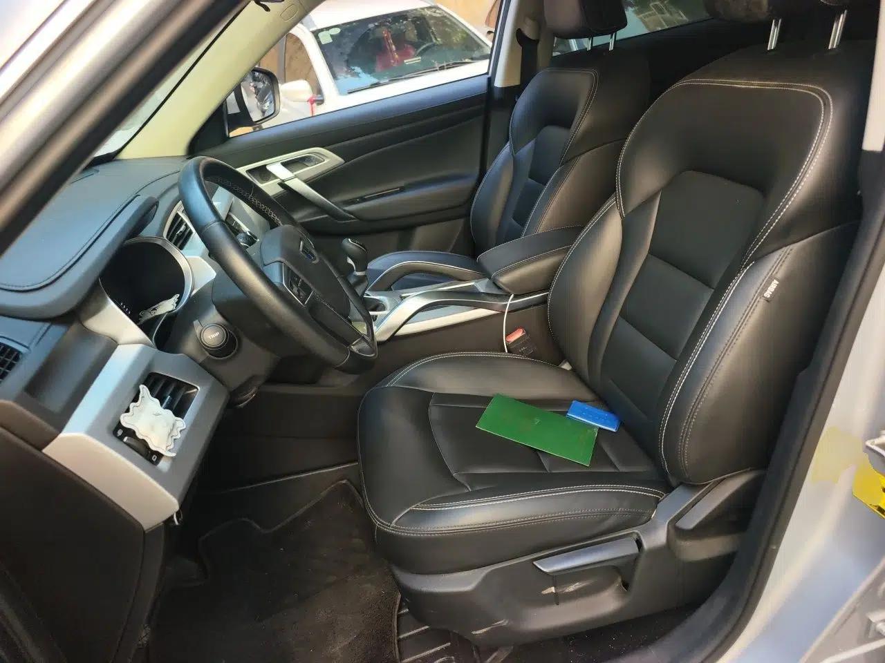 Geely Auto Emgrand X7 Sport 2016 2.0L Manual Smart Connect Version — миниатюра 15
