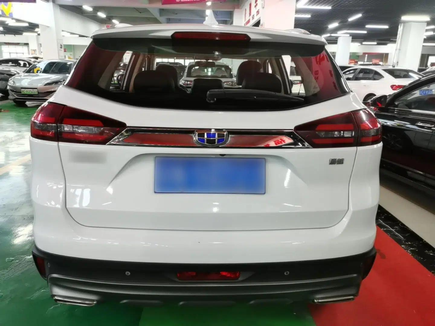 Geely Auto Emgrand X7 Sport 2018 1.8TD Automatic Two-Wheel Drive Smart Connect 4G Internet Edition — миниатюра 5