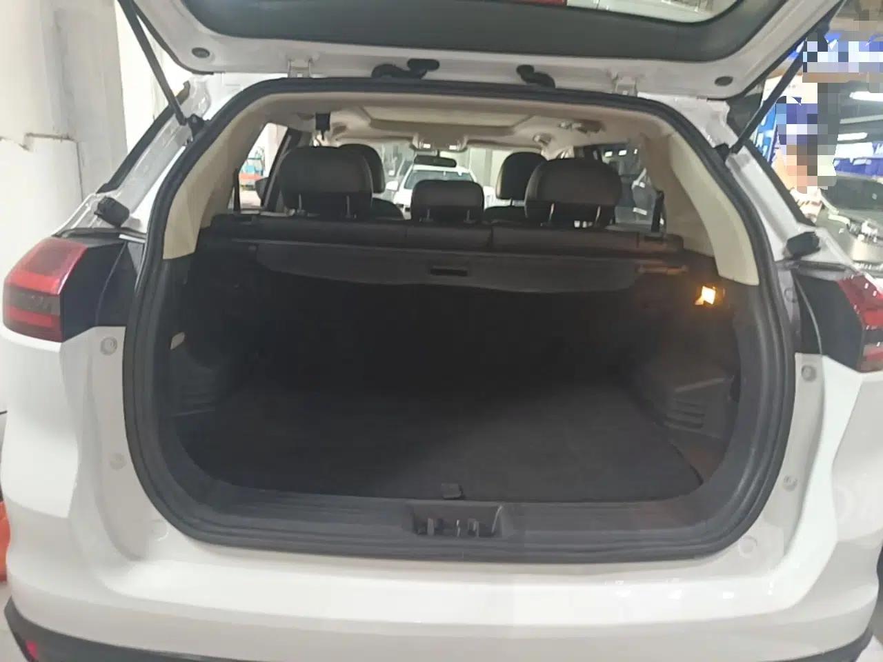 Geely Auto Emgrand X7 Sport 2018 1.8TD Automatic Two-Wheel Drive Zhiya Model — миниатюра 22