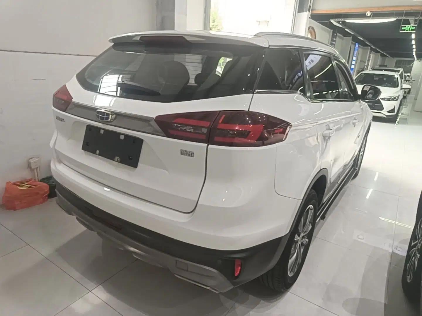 Geely Auto Emgrand X7 Sport 2018 1.8TD Automatic Two-Wheel Drive Zhiya Model — миниатюра 6