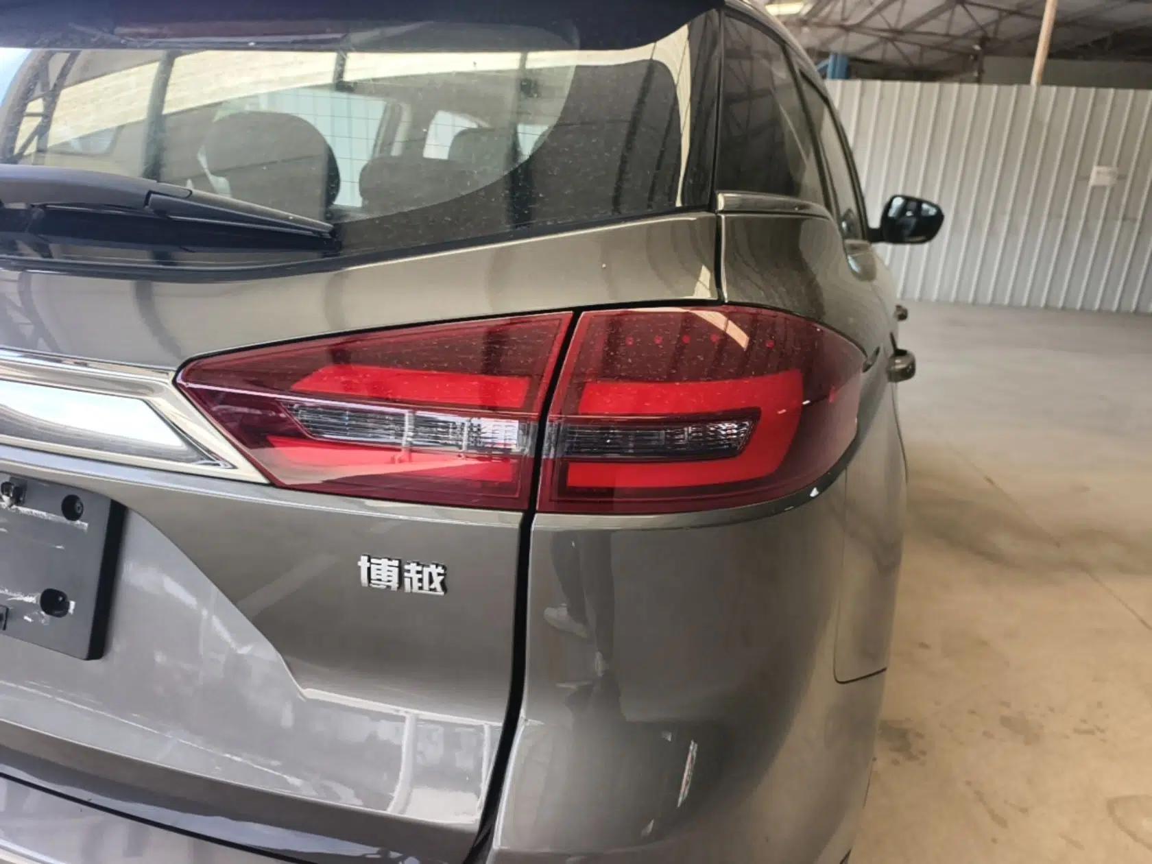 Geely Auto Emgrand X7 Sport 2018 1.8TD Automatic Two-Wheel Drive Smart Connect 4G Internet Edition — миниатюра 9