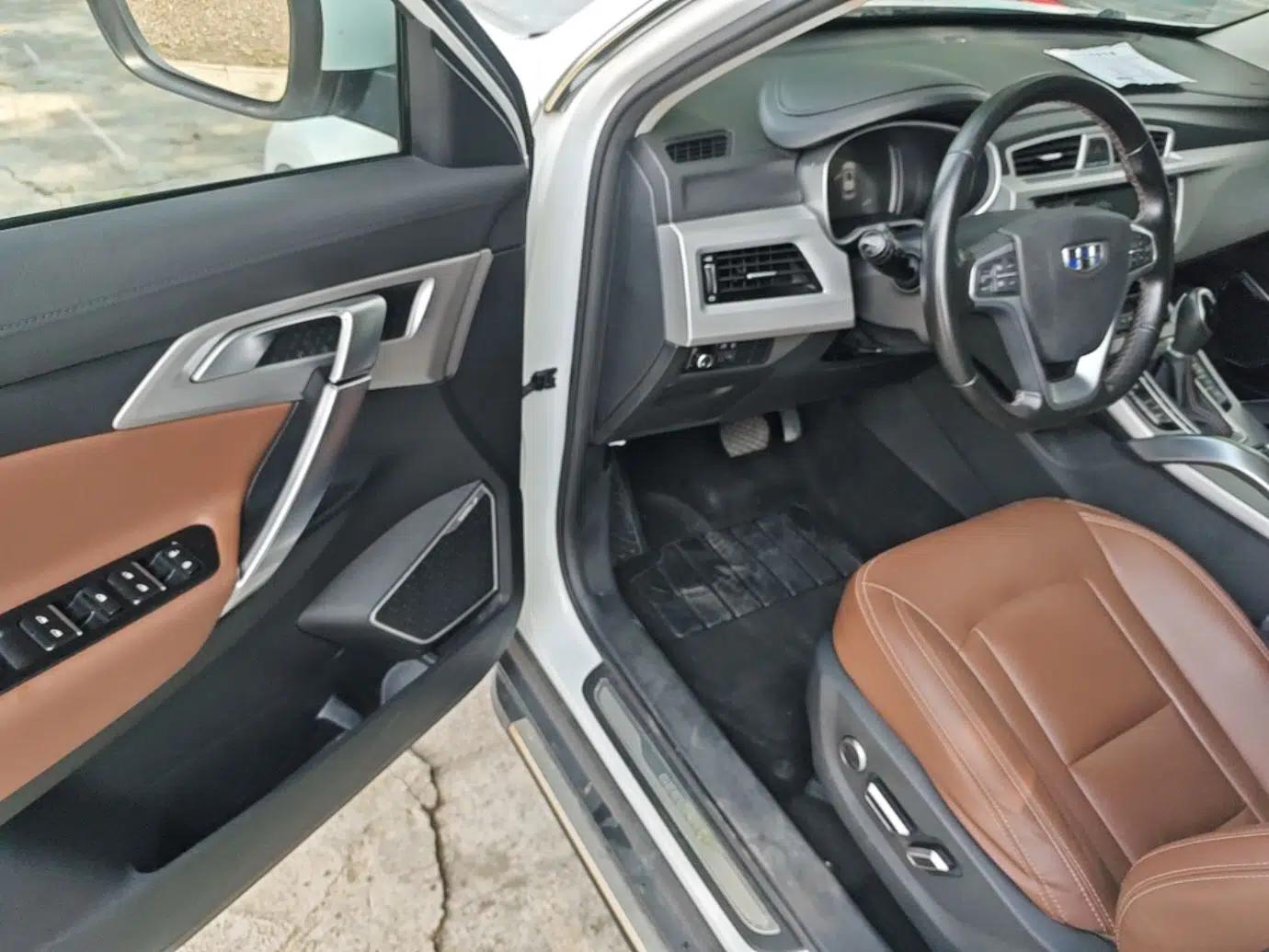 Geely Auto Emgrand X7 Sport 2016 1.8TD Automatic All-Wheel-Drive ZhiZun Edition — миниатюра 18