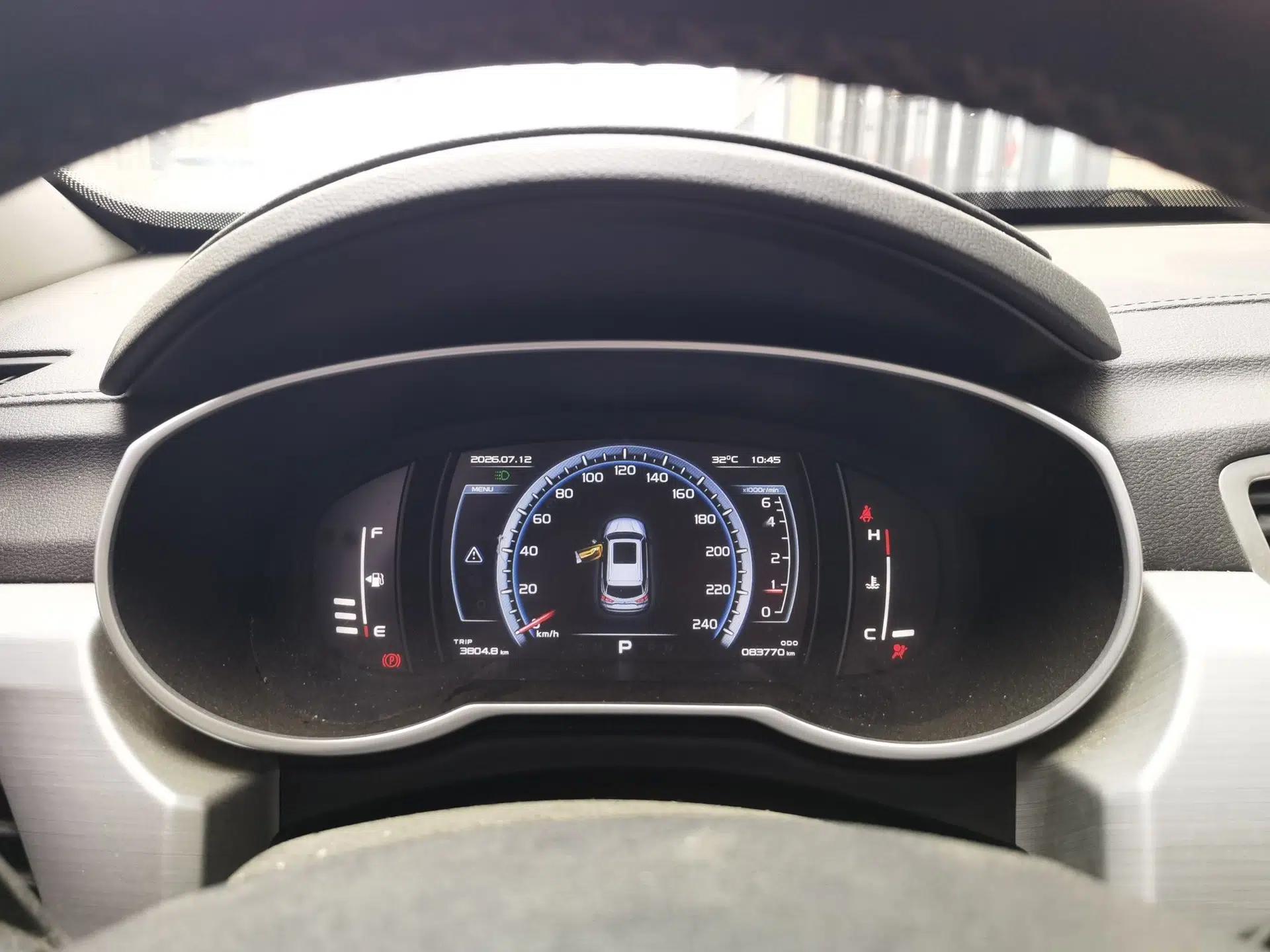 Geely Auto Emgrand X7 Sport 2016 1.8TD Automatic Smart Connectivity Version — миниатюра 11