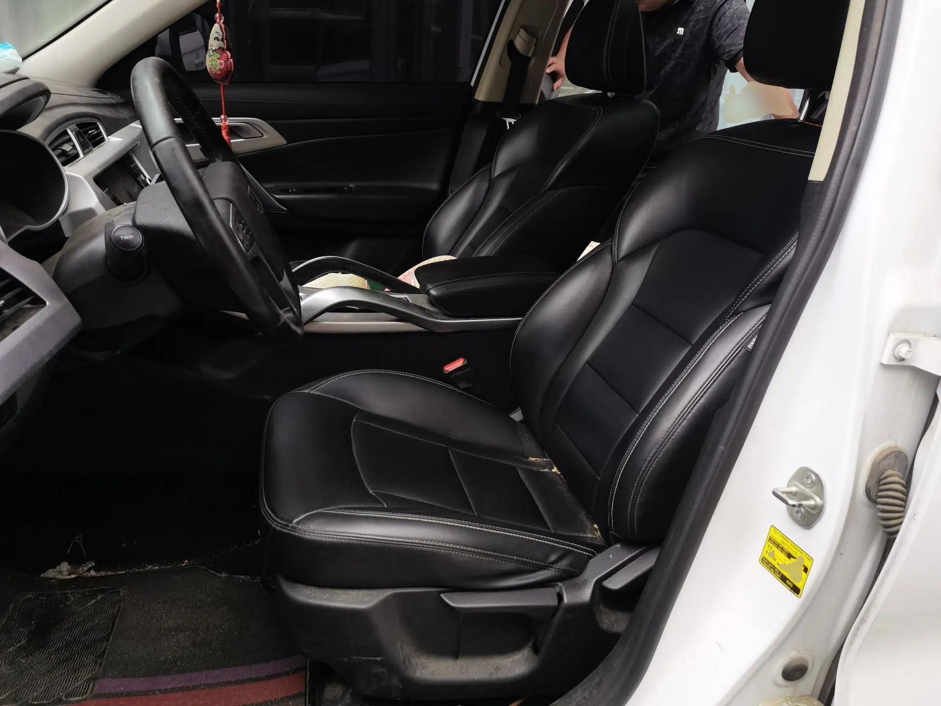 Geely Auto Emgrand X7 Sport 2016 1.8TD Automatic Smart Connectivity Version — миниатюра 15
