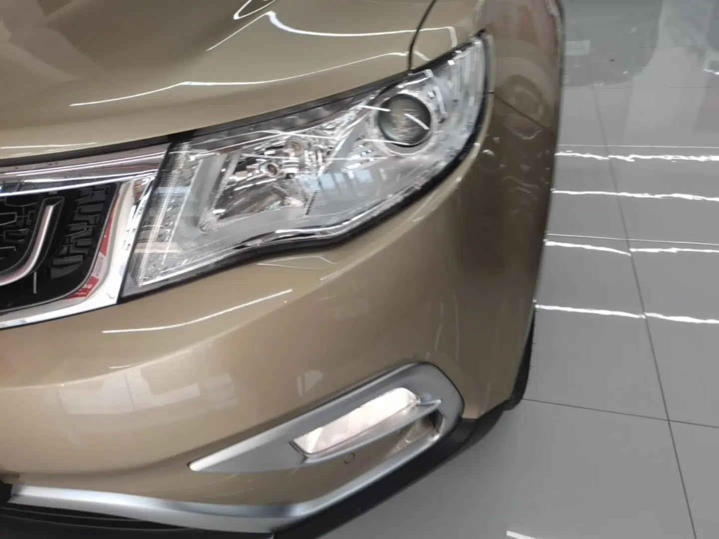 Geely Auto Emgrand X7 Sport 2016 1.8TD Automatic Smart Connectivity Version — миниатюра 8